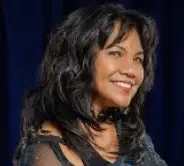 Headshot of Maritess Zurbano